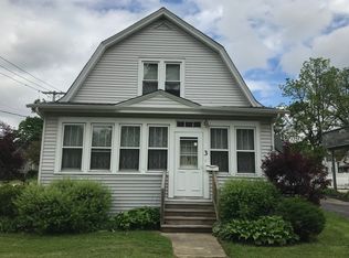 3 N Edison Ave, Elgin, IL 60123