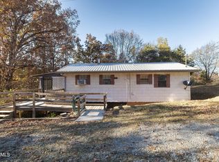 611 Long Rd, Lenoir City, TN 37772