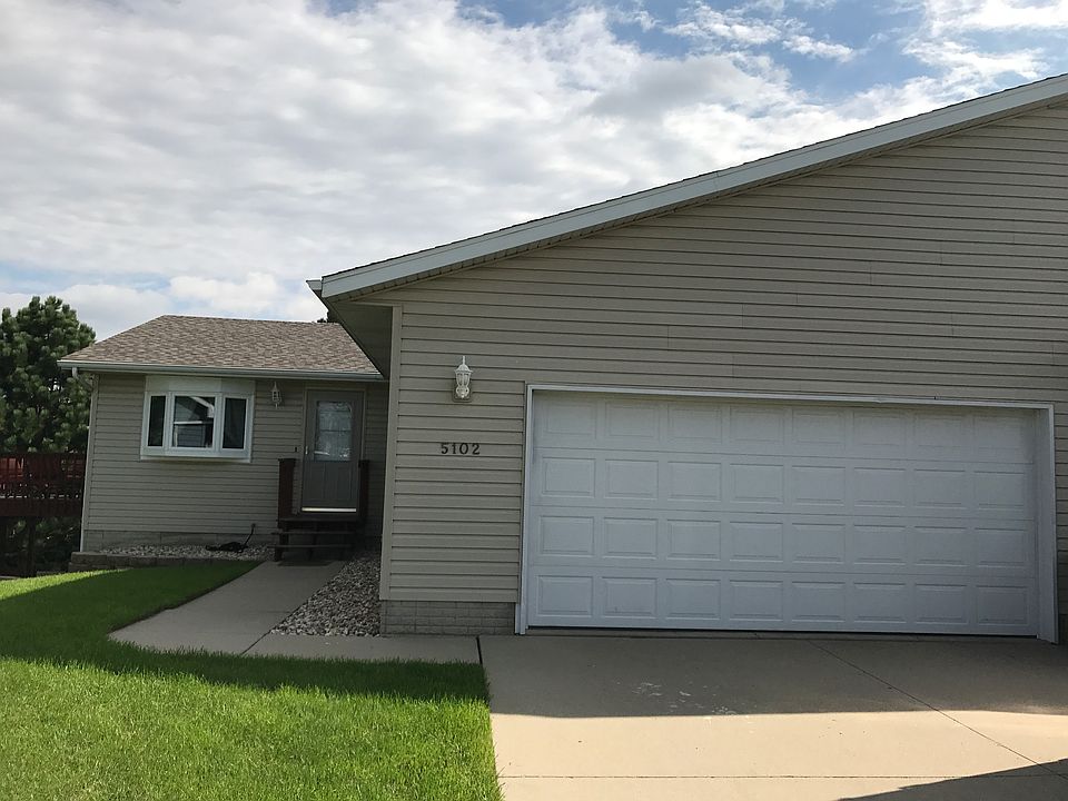 Owner #605-789-1335