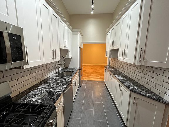 2nd image of 4024 Liberty Ave #1