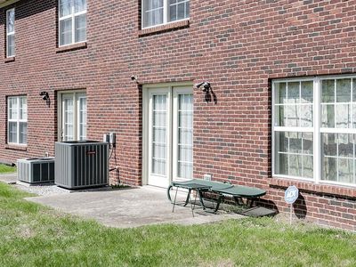 5107 April Lake Ct, Louisville, KY, 40272