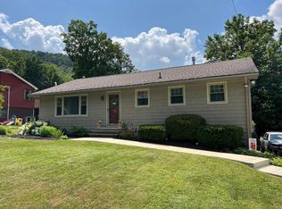 78 Arlington Dr, Warren, PA 16365