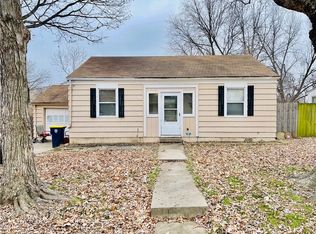 1109 NE 44th St, Kansas City, MO 64116