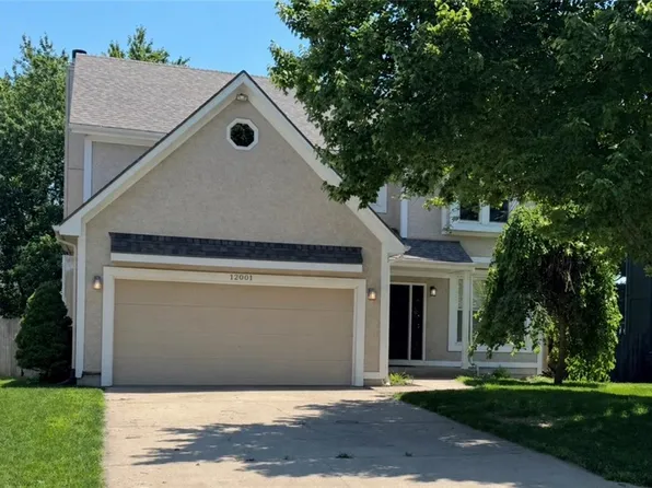 12001 S Rene St, Olathe, KS 66062