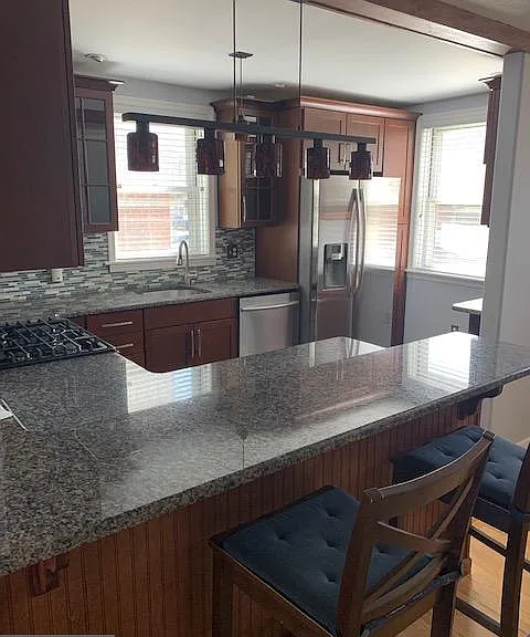 612 Cedar Ave — Photo 6