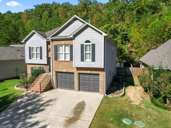 172 Cove Ln, Pelham, AL 35124