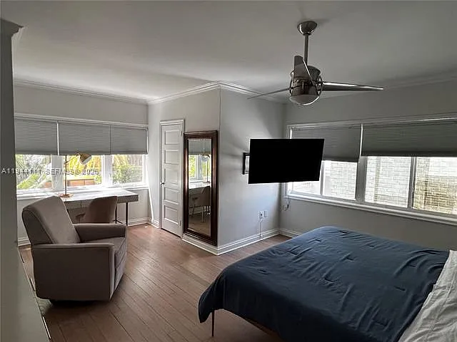 2301 S Miami Ave — Photo 53