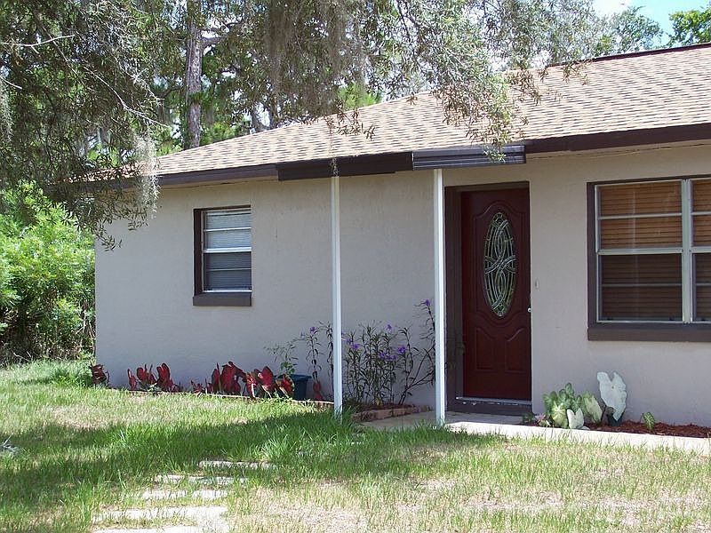 1st image of 1437 Crossview St