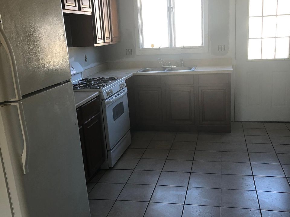 Kitchen with access to deck