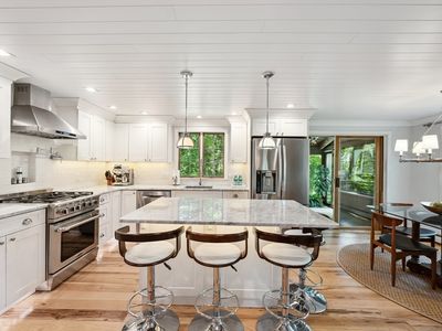 15 Youngs Rd, Gloucester, MA, 01930