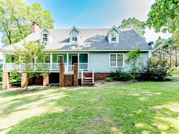 2642 Holly Springs Church Rd, Broadway, NC 27505