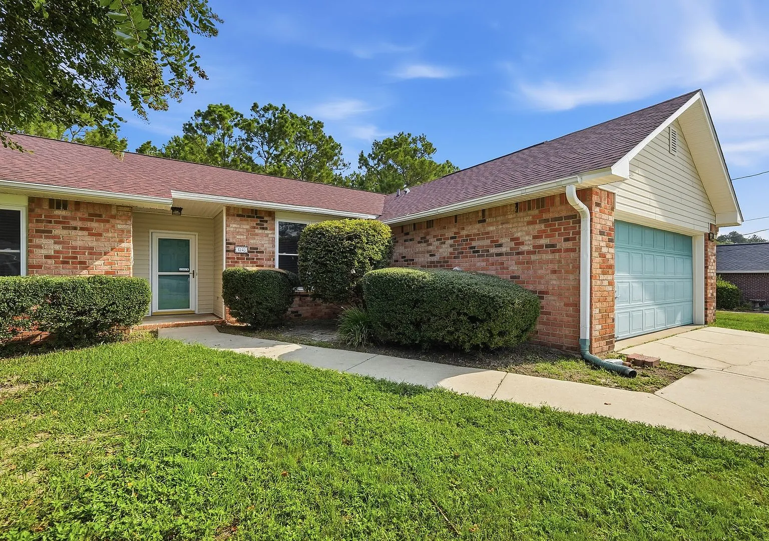Your Own Backyard Oasis 3 Bedroom Pool Home in South Crestview! — Photo 3