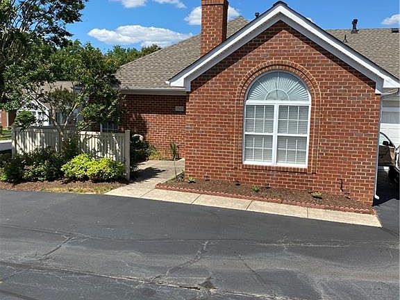 2nd image of 1540 Patriot Cir