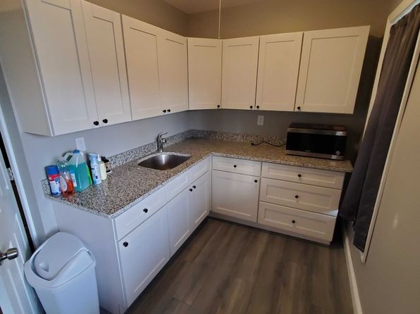 53 Front St #1