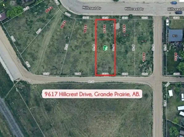 9617 Hillcrest Dr, Grande Prairie, AB T8V 1A6