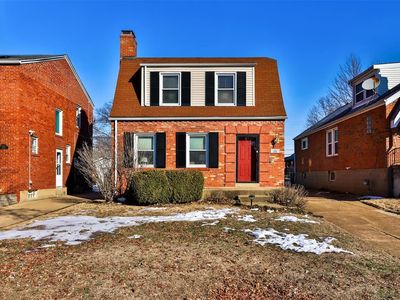 5731 Pernod Ave, Saint Louis, MO, 63139