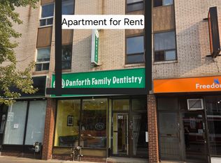 911A Danforth Ave #2A, Toronto, ON M4J 1L8