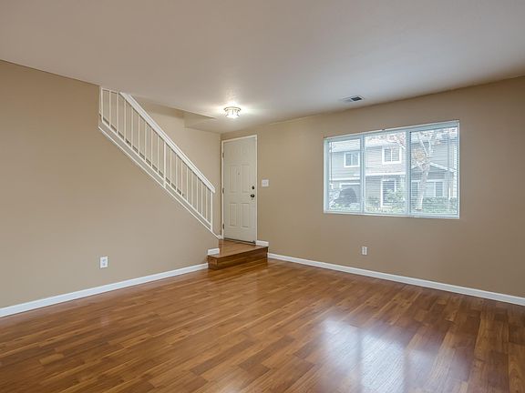 2nd image of 949 Deer Meadow Ct
