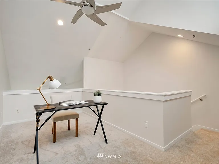 15175 NE 81st Way #102 — Photo 16