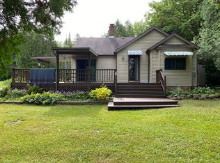 582 S Westshore Dr, Sault Sainte Marie, MI 49783
