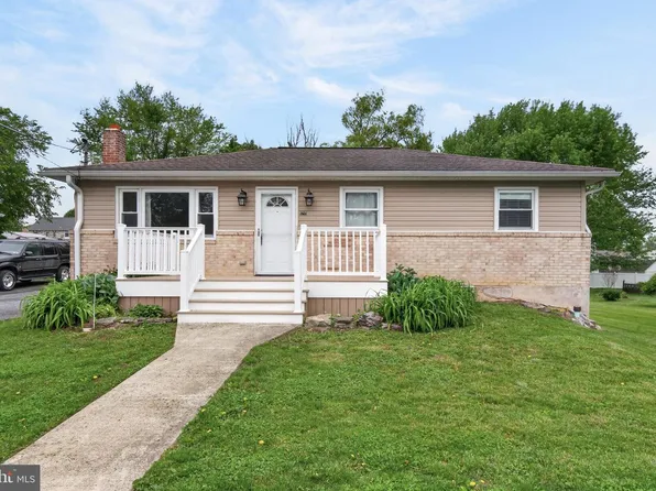 6216 Pine St, Harrisburg, PA 17112