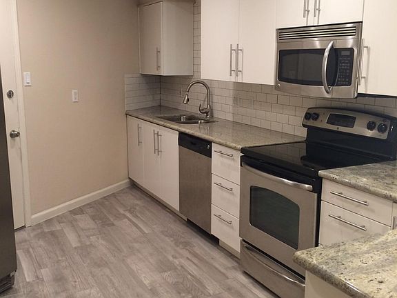 Brand New Kitchen!