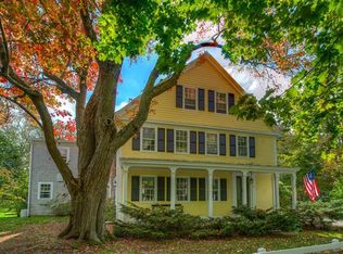 20 Bow Ln, Barnstable, MA 02630