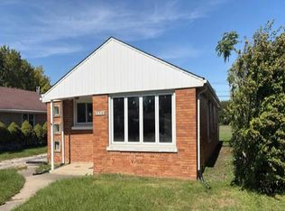 5140 W 90th St, Oak Lawn, IL 60453