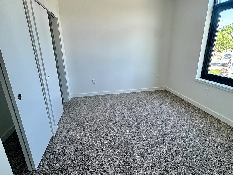 365 E Liberty St #208 — Photo 7