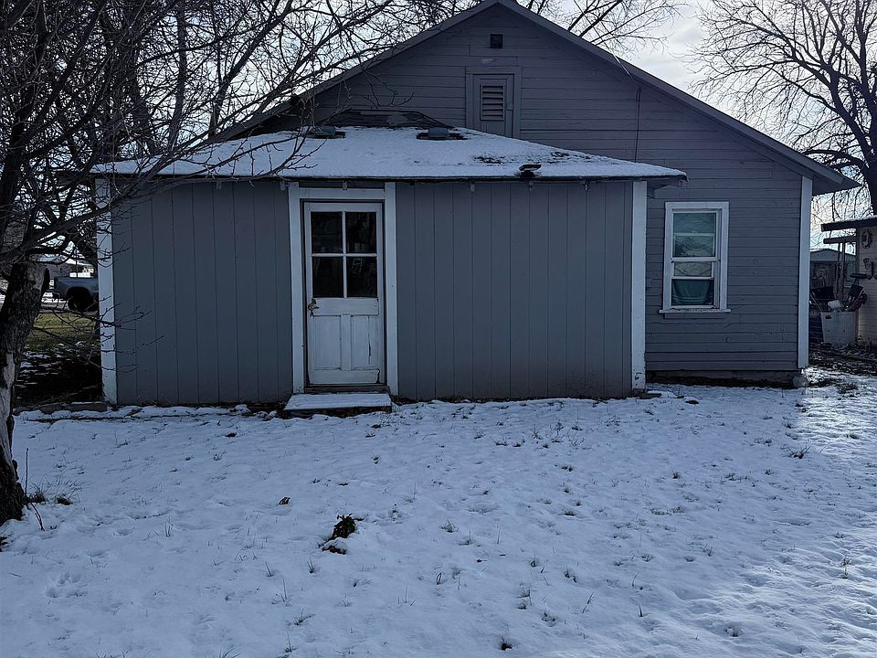 1st image of 508 3rd Ave W