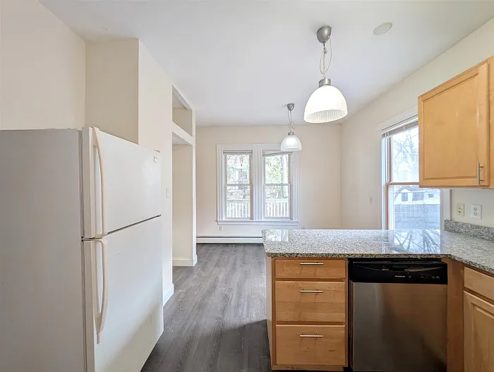 396 Washington St #3 — Photo 3