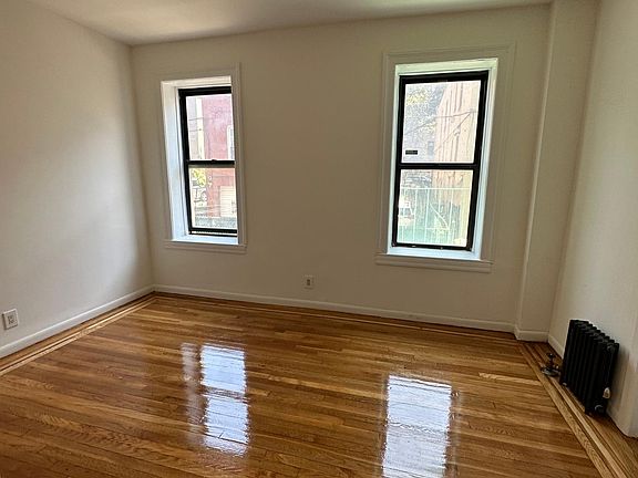 2nd image of 3230 Steuben Ave #1