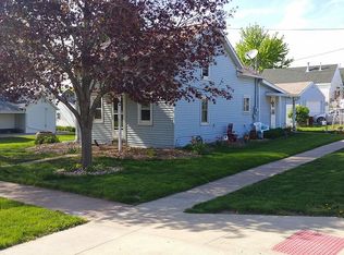100 W Short St, Solon, IA 52333