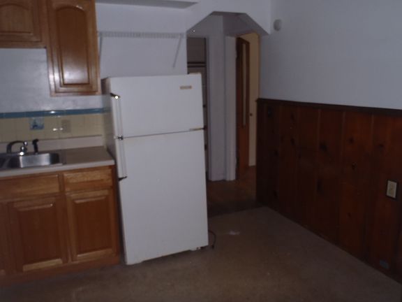5th image of 3025 Clifton Ave APT 13