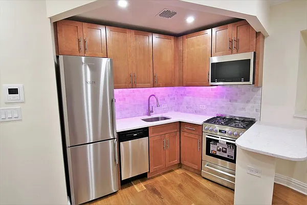 Rented by JK Dansar Corp | media 8