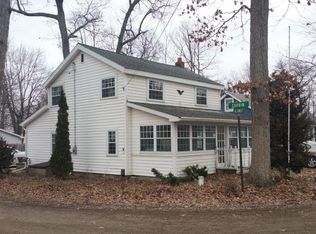 2147 Glenwood Ct, Brooklyn, MI 49230