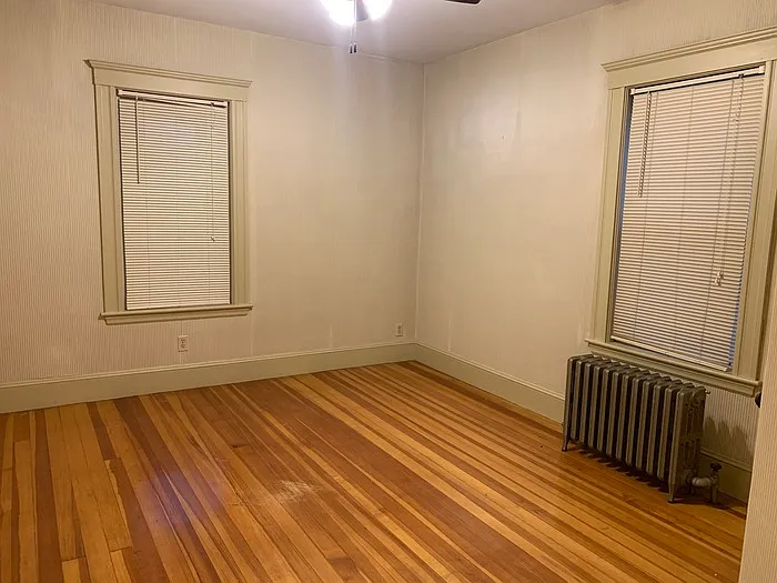 4 Douglas Ave #1 — Photo 12
