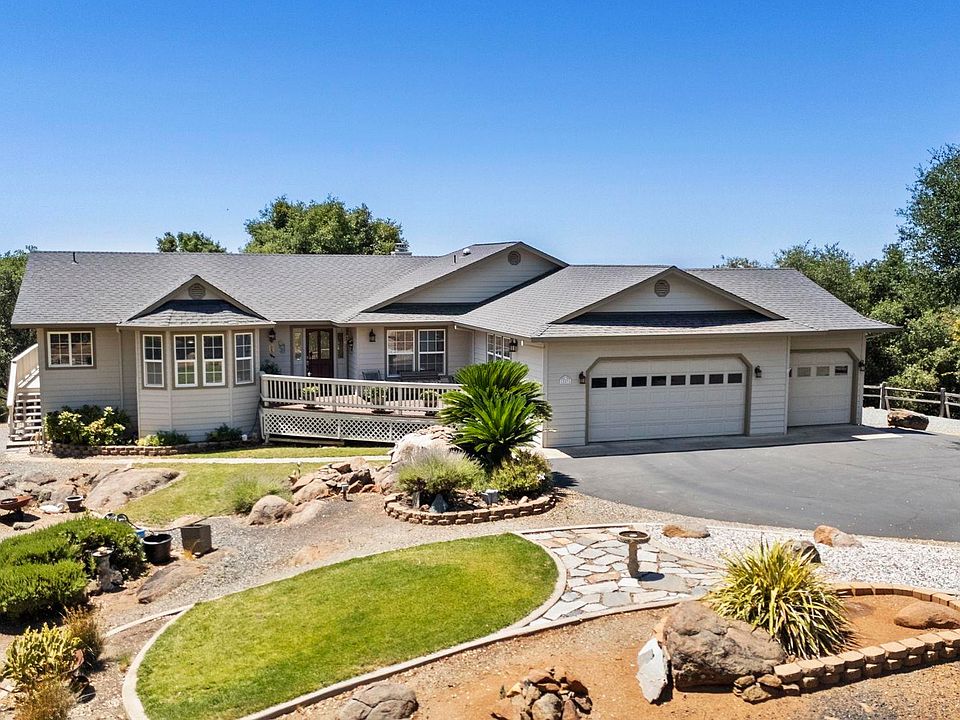 1st image of 15595 Curtis Cir