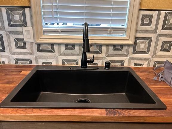 Oversize Sink