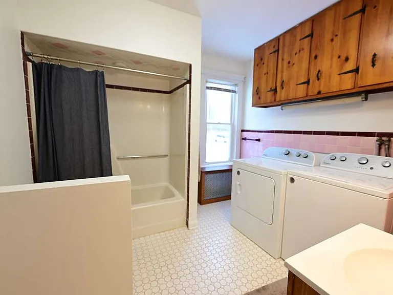11 Brayton St — Photo 22