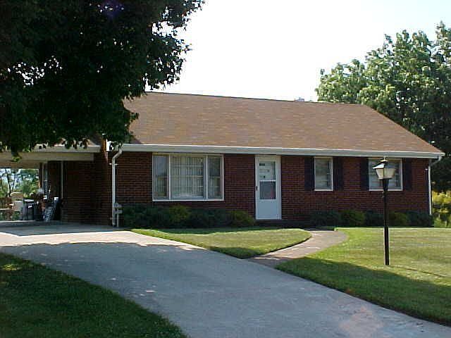 1st image of 110 Kenwood Pl