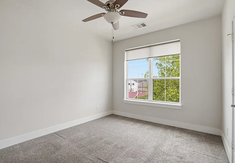 3221 Forest Park Blvd #1 — Photo 26