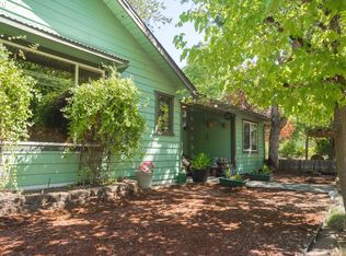 120 Ken Rose Ln, Cave Junction, OR 97523