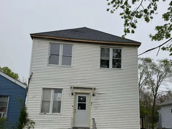2526 W 9th Ave, Gary, IN 46404