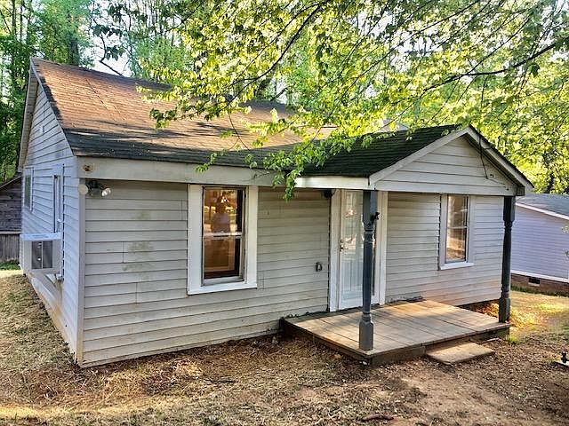 1st image of 1009 Brown Summit Ave