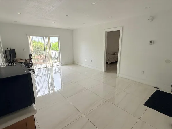 4841 NW 7th St APT 310-4, Miami, FL 33126