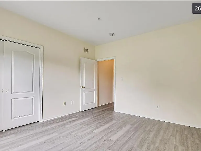 118 Frank Ct #118 — Photo 8