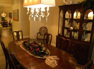 1657 Crossgate Dr, Vestavia, AL 35216