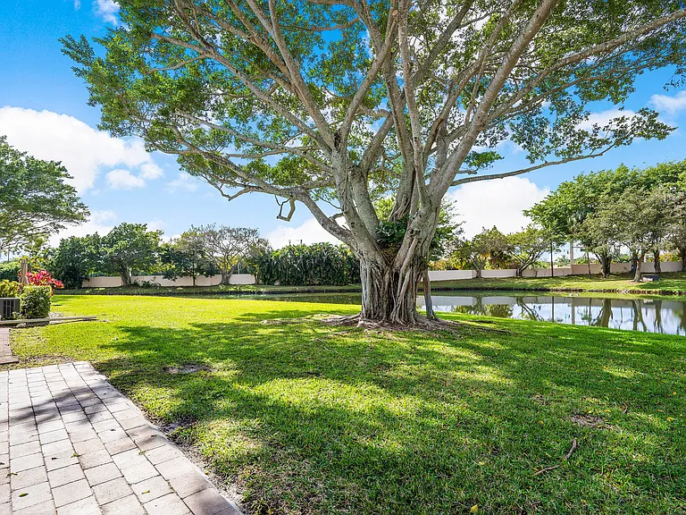 8458 Boca Glades Blvd E — Photo 28