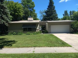 518 Harvard St, Grand Forks, ND 58203